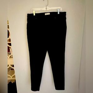 Madewell 10” High Rise Skinny Black Denim